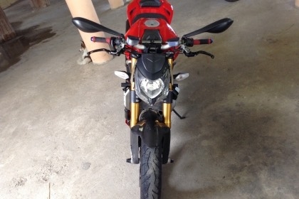 ธารนนทบุรี//ขาย ducati streetfighter 1100s ปี2012 สภาพนางฟ้า เครื่องดีมากท๊อกมาตามมือ ระบบไฟสมบูรณ์ทุกจุด ราคา 590,000 บาท ทะเบียนโอน