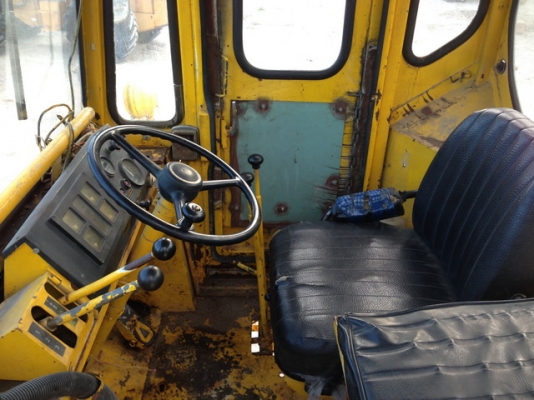 รถตักยอดนิยม KOMATSU 510 เก่าญี่ปุ่น กรองเดี่ยว สวยๆ เดิมๆ