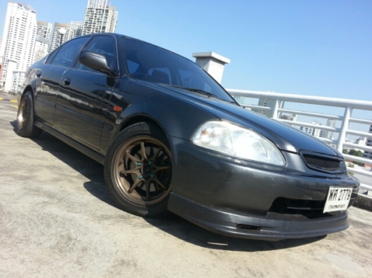 ขายCIVIC EK98 กันชนหน้าหลังLEV เครื่อง B20 ล้อCE28 เบาะRECAROหลังแข็ง ท่อJS ไฟท้ายขาวแดง