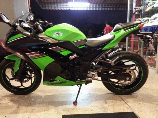 New!!--kawasaki ninja250 ปี2013 เลขไมล์ 14,xxx รถพร้อมใช้เอกสารครบ รถมือเดียว!!