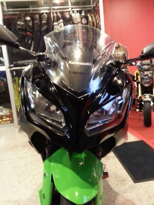 New!!--kawasaki ninja250 ปี2013 เลขไมล์ 14,xxx รถพร้อมใช้เอกสารครบ รถมือเดียว!!