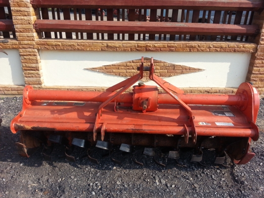 โรตารี่ตราช้าง RX181F  สีเดิมๆ  ใบใหม่ยกชุด ยอยปั่นใหม่