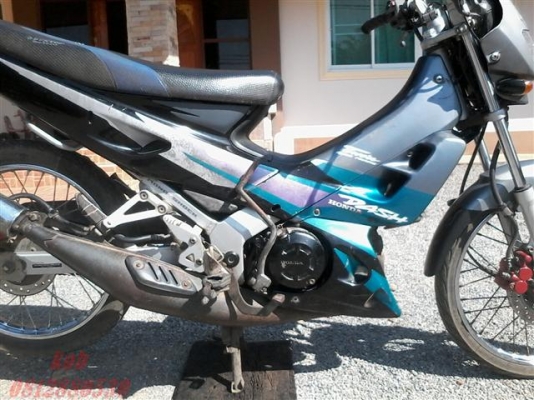 ขายโนวาแดชทะเบียนพร้อมโอนภาษีขาดเกินรถเดิมเครื่องดีเหมาะกับนักสะสม ขาย 6500 บาท