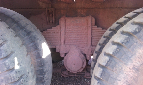 ขายด่วนรถสิบล้อUDหางเทนเลอร์ลากเเบกโฮpc200