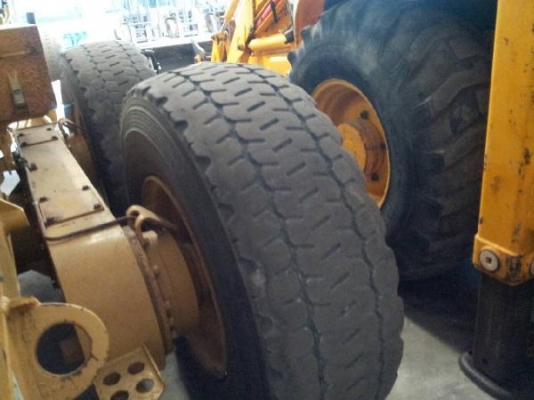 140H # 2ZK04177 : Caterpillar Motorgrader by Kung0813062283