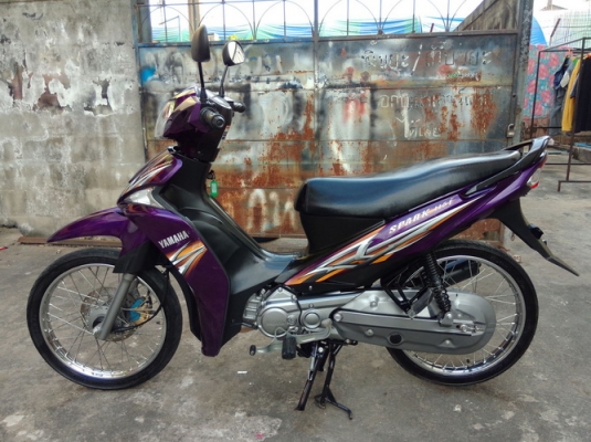 Spark 115i(สตาร์ทมือ) หัวฉีดประหยัดน้ำมัน สวยๆครับ