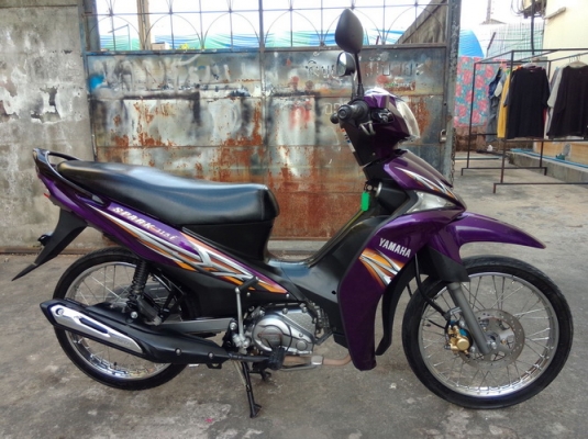 Spark 115i(สตาร์ทมือ) หัวฉีดประหยัดน้ำมัน สวยๆครับ