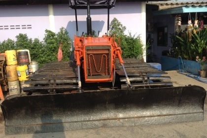 ขายD2-6 PLL สภาพสวย พร้อมใช้งาน เครื่องดีช่วงล่างดี ใบเเทร็กเต็ม ราคาต่อรองได้