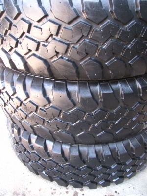 Maxxis Buckshot  265/75/16 ปี 12 ชุดละ 4,500.-