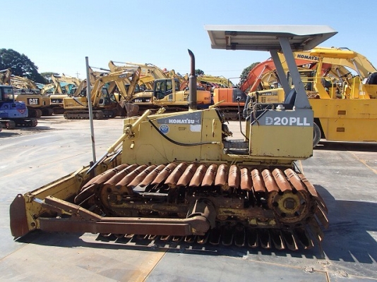 รถดันดิน KOMATSU D20PLL-7 นำเข้าจากญี่ปุ่น