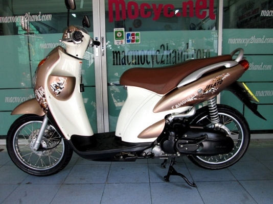 JALATO ปี 56 สีฟ้าดำ หัวฉีดประหยัดน้ำมัน แรงด้วย 125 cc ไมล์ 7 พันโล  แถม 2 รายการ  18900