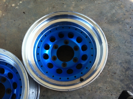 ล้อหยดน้ำ 6รู139 ขอบ 15 กว้าง 8 มีคู่เดียว ล้อหยดน้ำ 6รู139 ขอบ 15 กว้าง 8 มีคู่เดียว