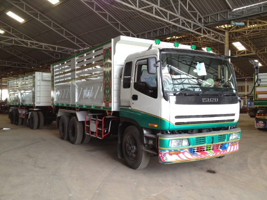 มี 10 ล้อ ISUZU GIGA เครื่อง 6SD1 เทอร์โบ 310 แรงม้าระบบน้ำมัน กระบะดั้มพ์ดิน ยาว 6 เมตร กว้าง 2.50 เมตร สูง 1.50 เมตร ยางใหม่ 13 เส้น รถทำใหม่ทั้งคันพร้อมทะเบียน ลดราคาต้อนรับปีใหม่สภาพ โทร.085-3034416 091-8790642 มี 10 ล้อ ISUZU GIGA เครื่อง 6SD1 เทอร์โบ 310 แรงม้าระบบน้ำมัน กระบะดั้มพ์ดิน ยาว 6 เมตร กว้าง 2.50 เมตร สูง 1.50 เมตร ยางใหม่ 13 เส้น รถทำใหม่ทั้งคันพร้อมทะเบียน ลดราคาต้อนรับปีใหม่สภาพ โทร.085-3034416 091-8790642