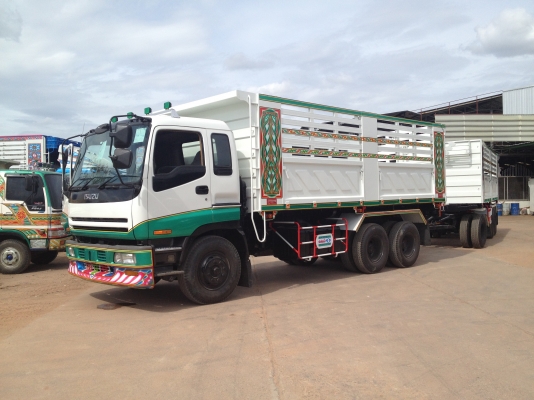 มี 10 ล้อ ISUZU GIGA เครื่อง 6SD1 เทอร์โบ 310 แรงม้าระบบน้ำมัน กระบะดั้มพ์ดิน ยาว 6 เมตร กว้าง 2.50 เมตร สูง 1.50 เมตร ยางใหม่ 13 เส้น รถทำใหม่ทั้งคันพร้อมทะเบียน ลดราคาต้อนรับปีใหม่สภาพ โทร.085-3034416 091-8790642 มี 10 ล้อ ISUZU GIGA เครื่อง 6SD1 เทอร์โบ 310 แรงม้าระบบน้ำมัน กระบะดั้มพ์ดิน ยาว 6 เมตร กว้าง 2.50 เมตร สูง 1.50 เมตร ยางใหม่ 13 เส้น รถทำใหม่ทั้งคันพร้อมทะเบียน ลดราคาต้อนรับปีใหม่สภาพ โทร.085-3034416 091-8790642