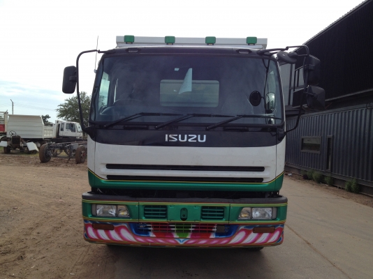 มี 10 ล้อ ISUZU GIGA เครื่อง 6SD1 เทอร์โบ 310 แรงม้าระบบน้ำมัน กระบะดั้มพ์ดิน ยาว 6 เมตร กว้าง 2.50 เมตร สูง 1.50 เมตร ยางใหม่ 13 เส้น รถทำใหม่ทั้งคันพร้อมทะเบียน ลดราคาต้อนรับปีใหม่สภาพ โทร.085-3034416 091-8790642 มี 10 ล้อ ISUZU GIGA เครื่อง 6SD1 เทอร์โบ 310 แรงม้าระบบน้ำมัน กระบะดั้มพ์ดิน ยาว 6 เมตร กว้าง 2.50 เมตร สูง 1.50 เมตร ยางใหม่ 13 เส้น รถทำใหม่ทั้งคันพร้อมทะเบียน ลดราคาต้อนรับปีใหม่สภาพ โทร.085-3034416 091-8790642