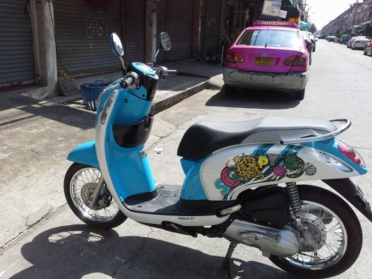 Scoopy i ปี 57 วิ่ง 4,000 กม. โอนไม้ได้ มีเอกสารจำนำครบ