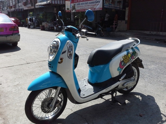 Scoopy i ปี 57 วิ่ง 4,000 กม. โอนไม้ได้ มีเอกสารจำนำครบ