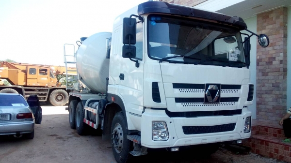 รถโม่ปูนรุ่นใหม่ล่าสุด  XCMG