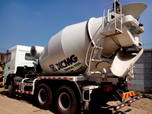 รถโม่ปูนรุ่นใหม่ล่าสุด  XCMG