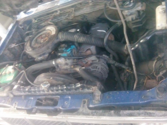 ขายทั้งคัน และแยกอ่ะหลั่ยครับ NISSAN BIG M ตอนเดียว เครื่อง TD27