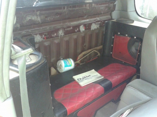 Isuzu d-max2003ถูกๆ Isuzu d-max2003ถูกๆ