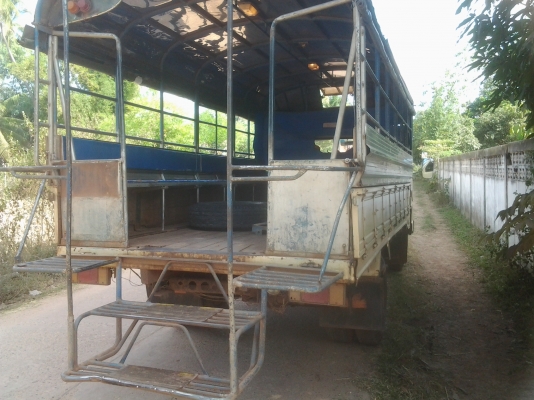 ISUZU   110  แรงม้า   ประกอบ 6  ล้อหัวใหญ่