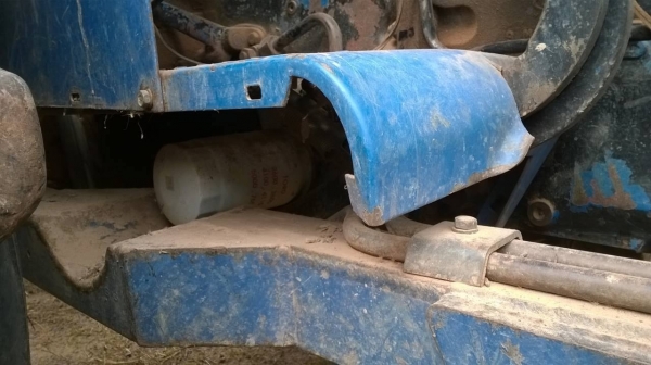 ขายรถไถ 2 เพลา Ford 6610 สภาพสวยพร้อมใช้ เอกสารเล่มทะเบียนครบ ยางเต็ม แถมผานดันหน้า และผาน 6 ราคาต่อรองได้ครับ