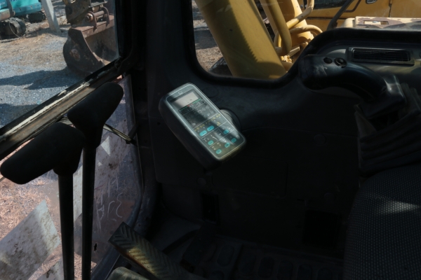 มีVDO สาธิต KOMATSU PC210-6  เก่านอก เอวแน่น ปั็มแรง สภาพพร้อมใช้ สุดๆเอาไปแบ่งกันใช้ได้เลยครับ จัดไฟแนนท์ได้