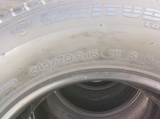ขายยาง Michelin 245/70/16   ปี 4310