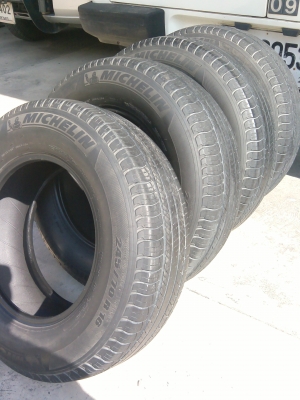 ขายยาง Michelin 245/70/16   ปี 4310