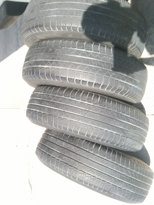 ขายยาง Michelin 245/70/16   ปี 4310