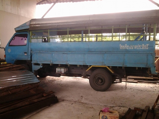 ขาย รถบรรทุก 4 ล้อ ISUZU เครื่อง 110 แรง