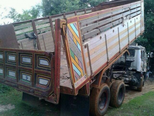 ***ขายแล้วครับขอบคุณ Truck2hand ขาย10ล้อ2เพลาดั้ม HINO F-17 FM177L EH700-168HP เครื่องเดิม เกียร์เดิม เครื่องดี แน่นดี อึด เกียร์ดีไม่หลุด ช่วงล่างเดิม คัสซีดีเดิม มีบวมช่วงปลาย ตามรูป กระบะดั้มเนียมสภาพดี พื้นดีข้างดี ฝาท้ายมีผุนิดๆ ดั้มดีไม่ยุบ หัวเก๋งเ