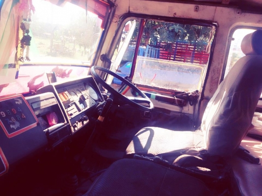 ***ขายแล้วครับขอบคุณ Truck2hand ขาย10ล้อ2เพลาดั้ม HINO F-17 FM177L EH700-168HP เครื่องเดิม เกียร์เดิม เครื่องดี แน่นดี อึด เกียร์ดีไม่หลุด ช่วงล่างเดิม คัสซีดีเดิม มีบวมช่วงปลาย ตามรูป กระบะดั้มเนียมสภาพดี พื้นดีข้างดี ฝาท้ายมีผุนิดๆ ดั้มดีไม่ยุบ หัวเก๋งเ