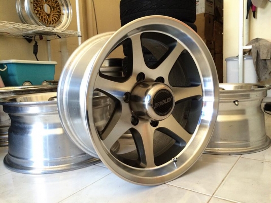 ขายล้อ ENKEI (MADE IN JAPAN) 16x8 ออฟ10 6/139.7 ก้านแอ่นๆ ประมูลจากญี่ปุ่น ขายล้อ ENKEI (MADE IN JAPAN) 16x8 ออฟ10 6/139.7 ก้านแอ่นๆ ประมูลจากญี่ปุ่น