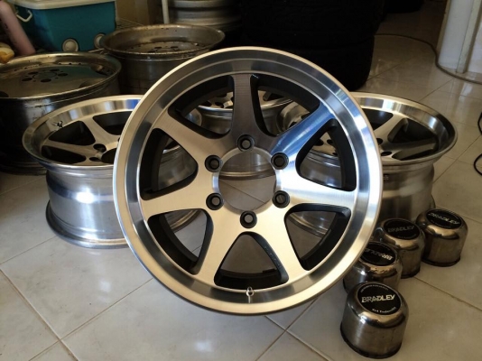 ขายล้อ ENKEI (MADE IN JAPAN) 16x8 ออฟ10 6/139.7 ก้านแอ่นๆ ประมูลจากญี่ปุ่น ขายล้อ ENKEI (MADE IN JAPAN) 16x8 ออฟ10 6/139.7 ก้านแอ่นๆ ประมูลจากญี่ปุ่น