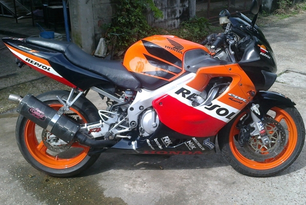 ขาย CBR 600 F4 ปี 2000 อินวอย์ สรรพสามิต ราคา 99,000 บาท ขาย CBR 600 F4 ปี 2000 อินวอย์ สรรพสามิต ราคา 99,000 บาท