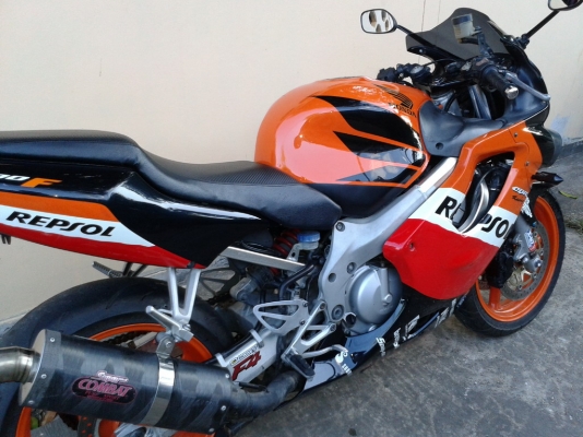 ขาย CBR 600 F4 ปี 2000 อินวอย์ สรรพสามิต ราคา 99,000 บาท ขาย CBR 600 F4 ปี 2000 อินวอย์ สรรพสามิต ราคา 99,000 บาท