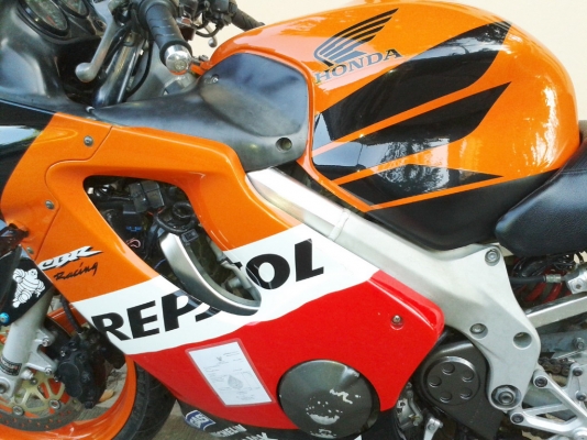 ขาย CBR 600 F4 ปี 2000 อินวอย์ สรรพสามิต ราคา 99,000 บาท ขาย CBR 600 F4 ปี 2000 อินวอย์ สรรพสามิต ราคา 99,000 บาท