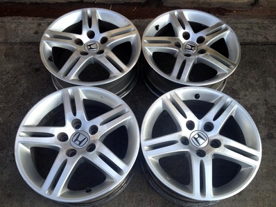 แม็กซ์16 FD ENKEI รุ่นTOP 2.0 หน้าเงา 5รู114.3 ตจว ส่งได้ครับ