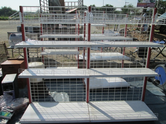 มีเชลหรือชั้น  วางของ  แข็งแรง   มีทั้งคู่  ทั้งเดี่ยว  ราคาถูกๆๆ