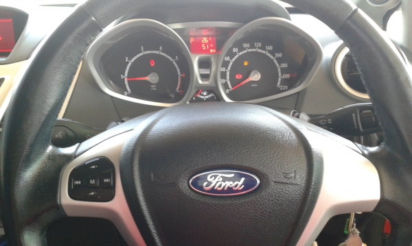 ขายดาวน์ ford fiesta 1.5 at top 180000 ขายดาวน์ ford fiesta 1.5 at top 180000