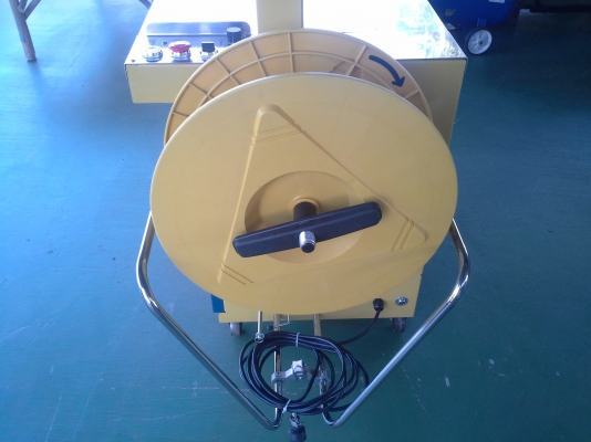 เครื่องรัดกล่องอัตโนมัติ ขายดั๊มราคา 50,000 บาท StraPack Model : SQ-8S นำเข้าจากญี่ปุ่นซื้อมาใหม่ไม่ได้ใช้งาน เครื่องรัดกล่องอัตโนมัติ ขายดั๊มราคา 50,000 บาท StraPack Model : SQ-8S นำเข้าจากญี่ปุ่นซื้อมาใหม่ไม่ได้ใช้งาน