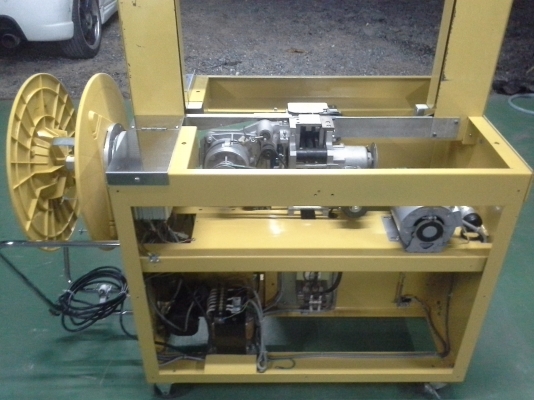 เครื่องรัดกล่องอัตโนมัติ ขายดั๊มราคา 50,000 บาท StraPack Model : SQ-8S นำเข้าจากญี่ปุ่นซื้อมาใหม่ไม่ได้ใช้งาน เครื่องรัดกล่องอัตโนมัติ ขายดั๊มราคา 50,000 บาท StraPack Model : SQ-8S นำเข้าจากญี่ปุ่นซื้อมาใหม่ไม่ได้ใช้งาน