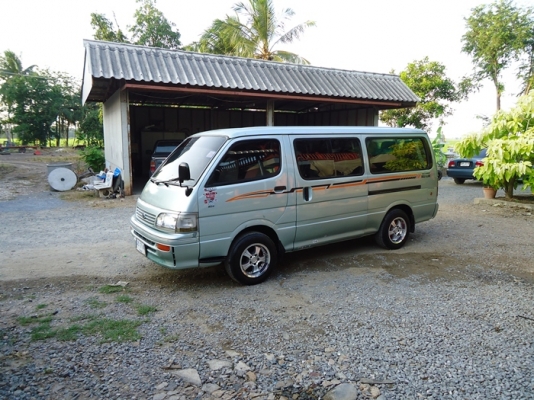 รถตู้ Toyota เครื่องดีแน่นๆ แก๊ส lPG ประหยัด เอกสารพร้อมโอน รถตู้ Toyota เครื่องดีแน่นๆ แก๊ส lPG ประหยัด เอกสารพร้อมโอน