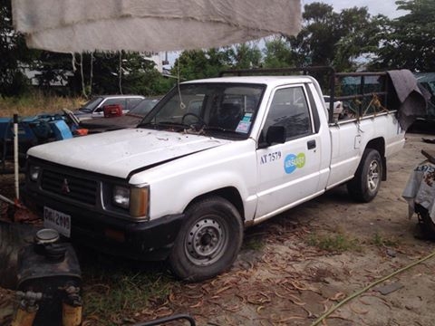 ขายด่วน  รถกระบะ แอล200