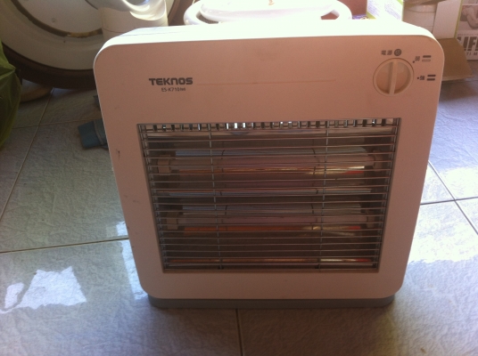 ฮีตเตอร์ TEKNOS ทำความร้อนในบ้านช่วงหน้าหนาวแท่งทำความร้อน 2 แท่ง