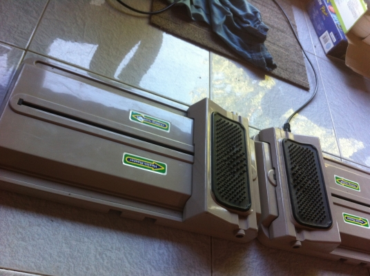 ชุดออกกำลังกายแบบยื่นแล้วออกแรงขาดันออก 1 ชุดได้สองอัน ชุดออกกำลังกายแบบยื่นแล้วออกแรงขาดันออก 1 ชุดได้สองอัน