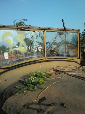 ร้านm601ขายโครงจอกระจกm601เอามาทำโครงกระจกจี๊ปฟอร์ดได้