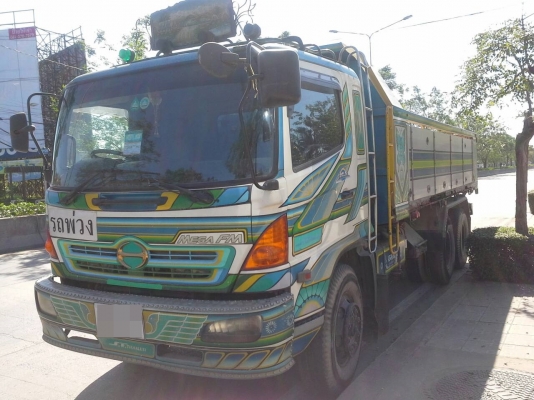 ขายด่วน 260,ปี 47ดั้มแม่ลูก